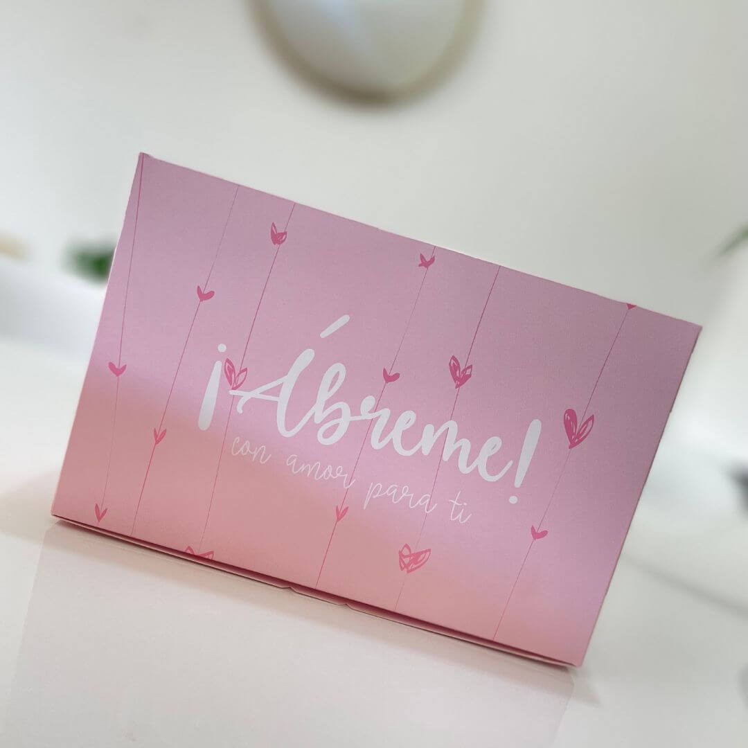 ¡Descubre nuestras cautivadoras cajas de regalo personalizadas!